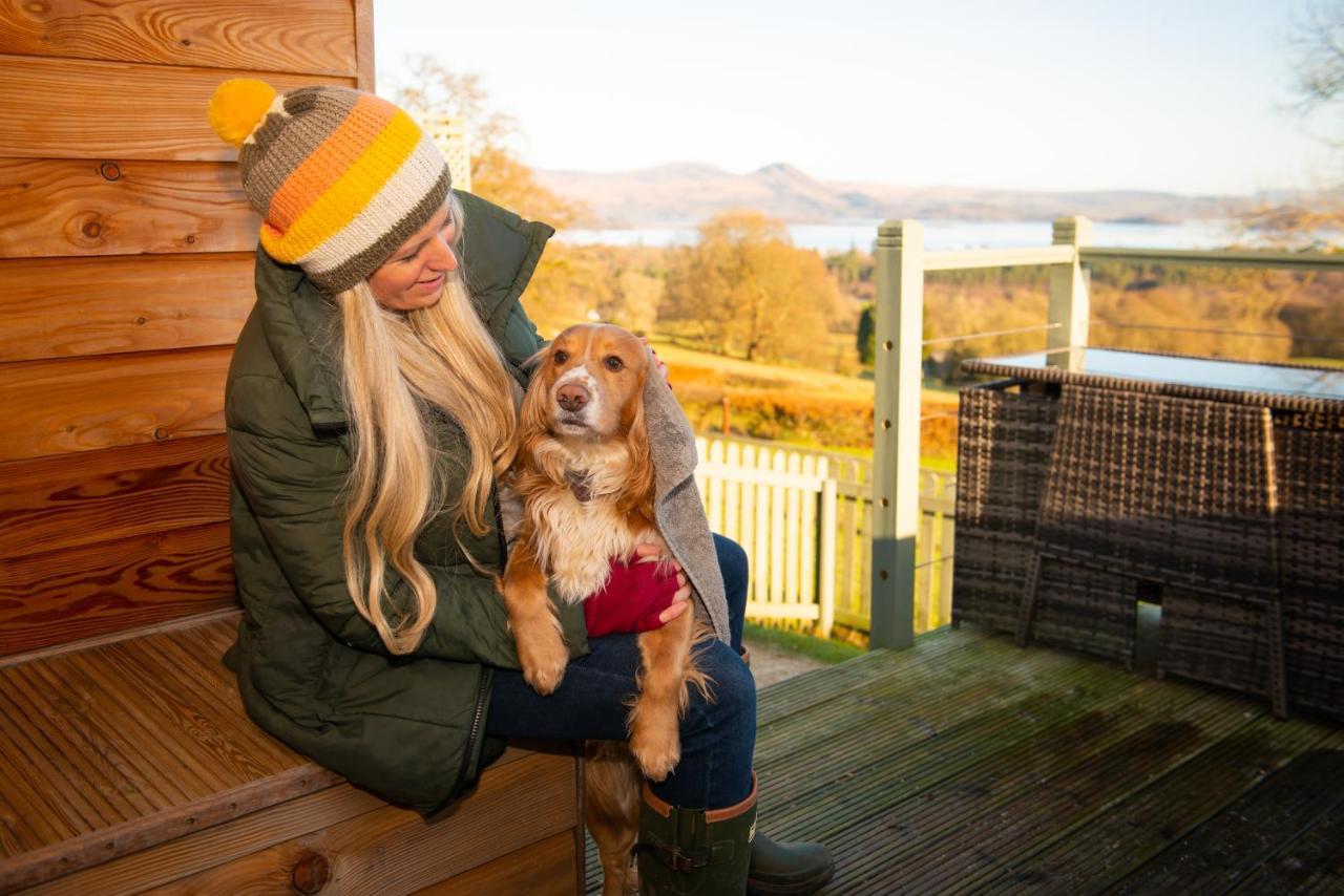 Bonnie Barns - Adults Only Luxury Lodges With Hot Tubs Luss Exterior photo