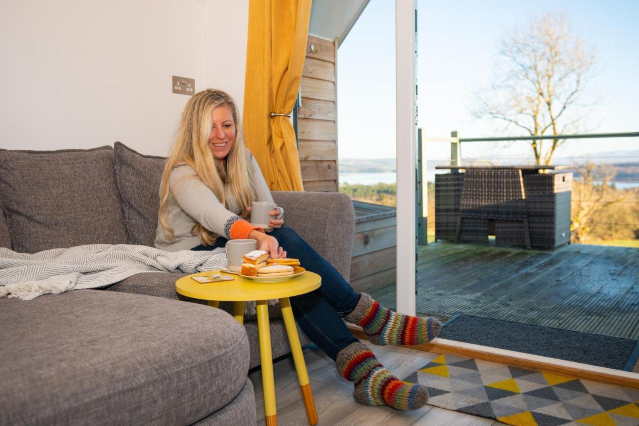 Bonnie Barns - Adults Only Luxury Lodges With Hot Tubs Luss Exterior photo