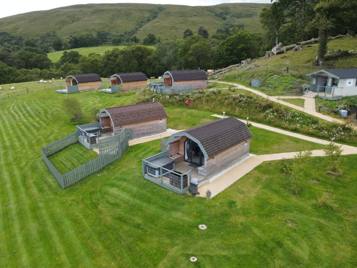 Bonnie Barns - Adults Only Luxury Lodges With Hot Tubs Luss Exterior photo