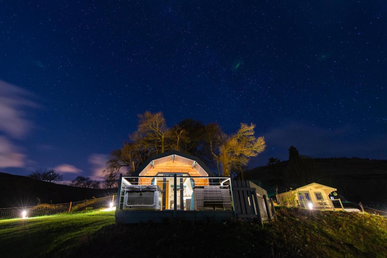 Bonnie Barns - Adults Only Luxury Lodges With Hot Tubs Luss Exterior photo