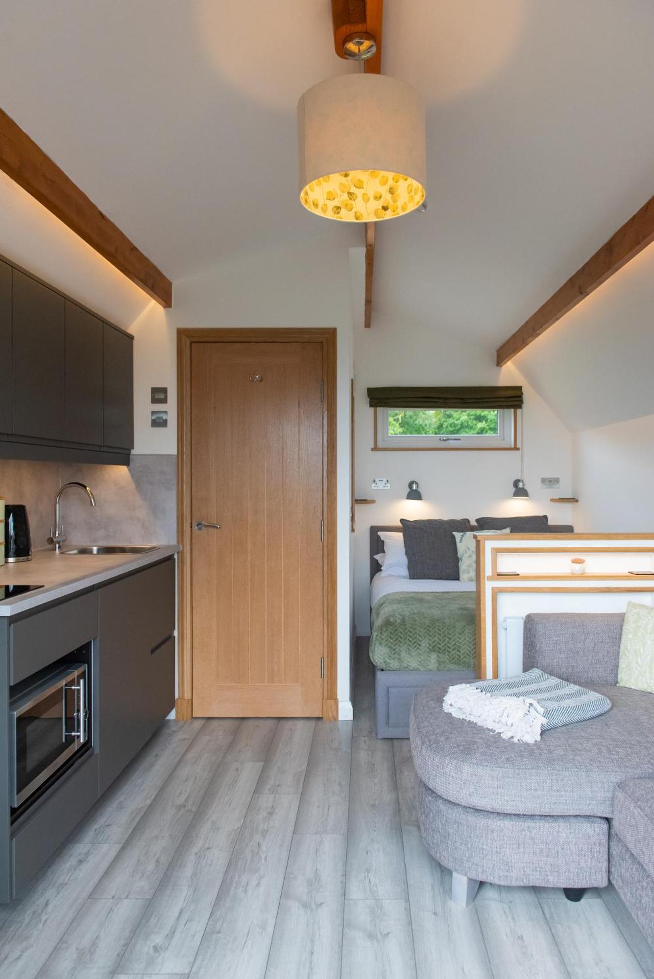 Bonnie Barns - Adults Only Luxury Lodges With Hot Tubs Luss Exterior photo